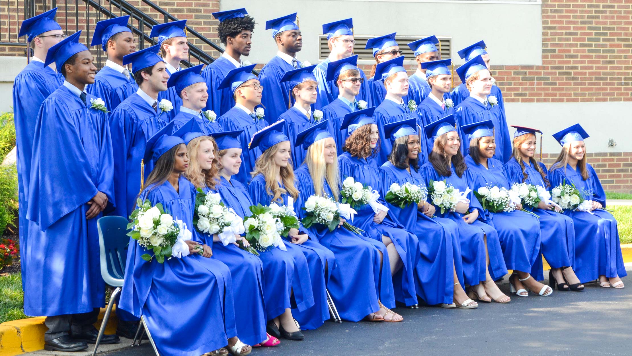 McLean graduating seniors sit for class photo