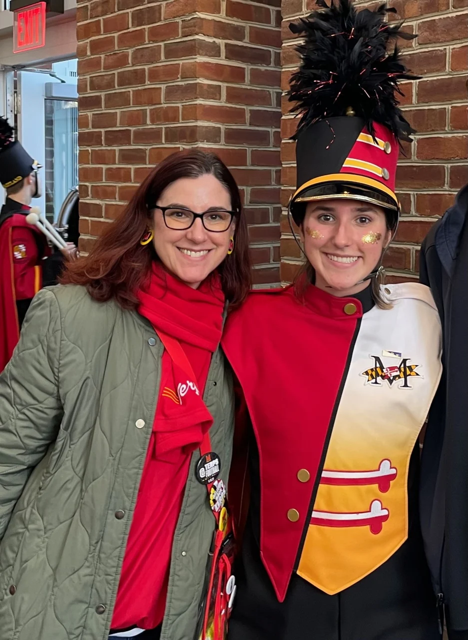 Robyn Wise headshot.