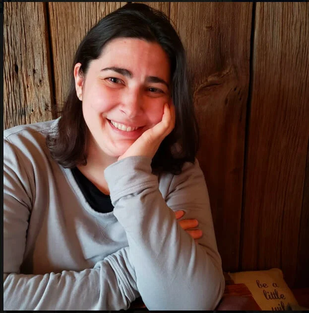 Emily Swinehart '94 headshot.