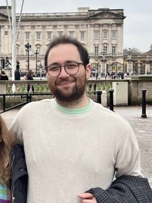 Charlie Greenblatt headshot.