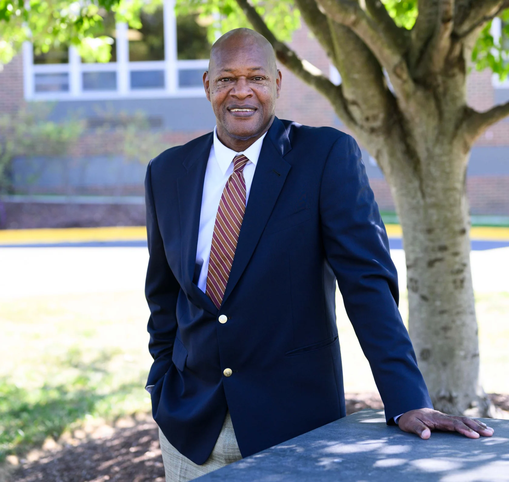 Barry L. Davis headshot.