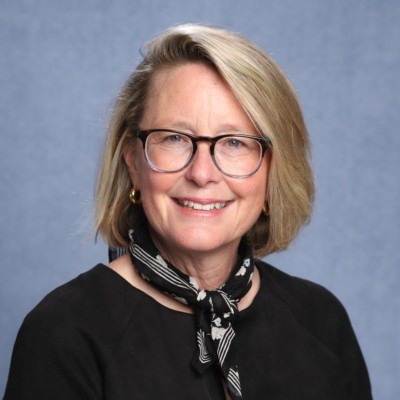 Jennifer S. Danish headshot.